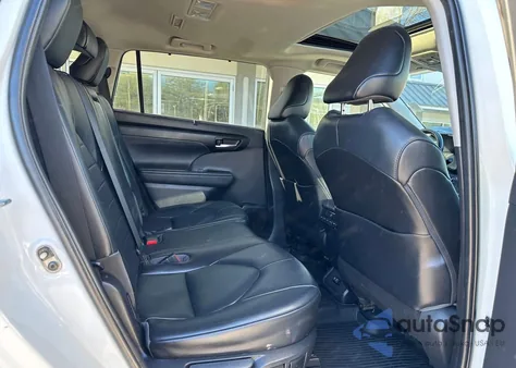 2020 Toyota Highlander Xle from USA, damaged, VIN 5TDHZRBH1LS505594